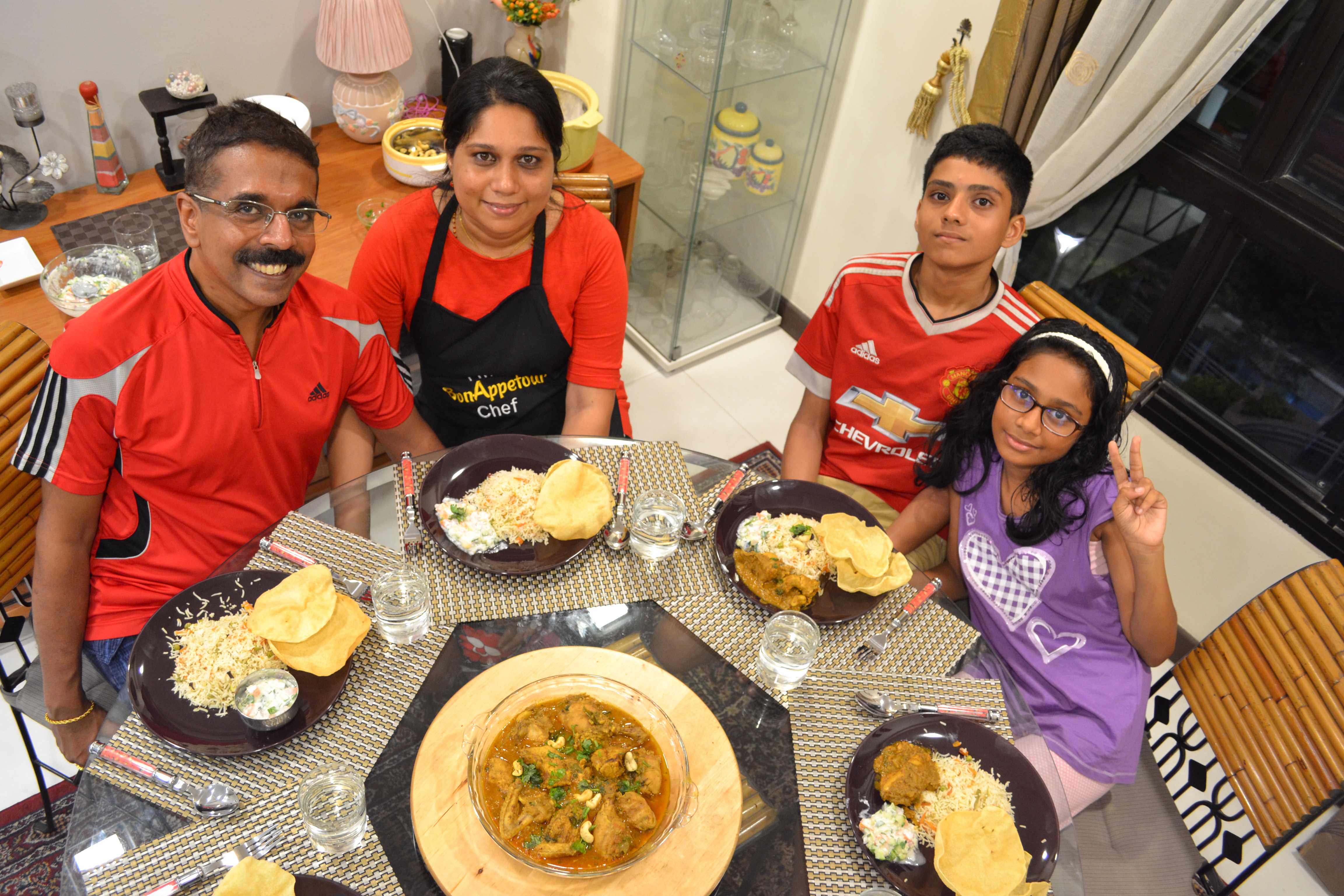 An Authentic Kerala Indian Cuisine dining experience with Rani and her family in Singapore