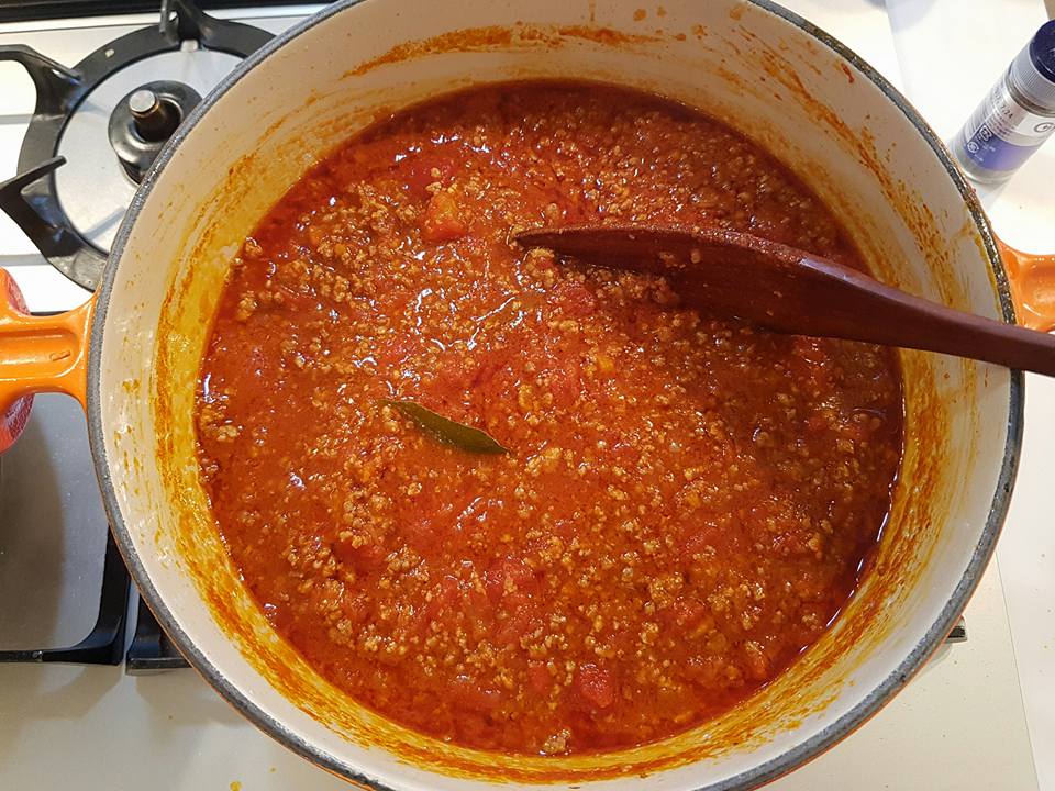 Italian cooking class with lunch/dinner in central Milan