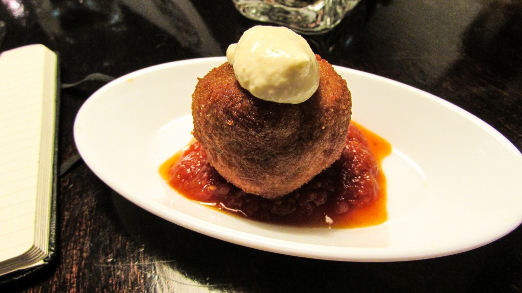 Top 8 Must-Eat Dishes In Barcelona bombas